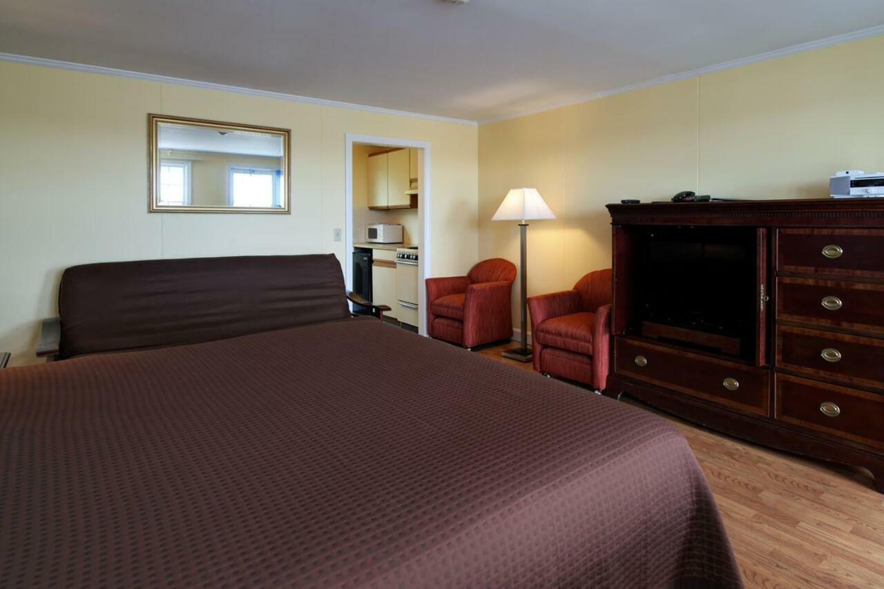Cape Cod Harbor House 2* Hyannis